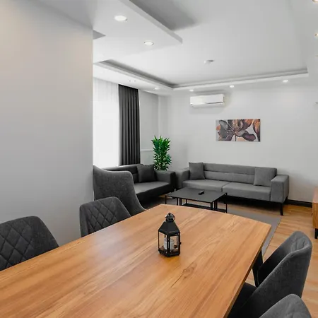 アパート Duplex W Balcony Terrace 5 Min To