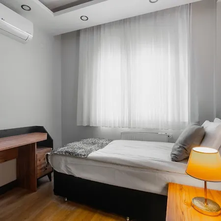 Duplex W Balcony Terrace 5 Min To アパート アンタルヤ