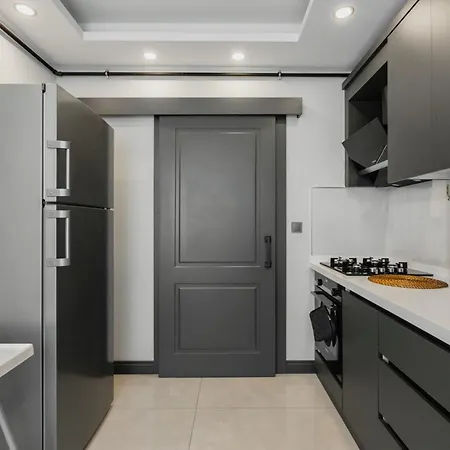 Duplex W Balcony Terrace 5 Min To * アンタルヤ